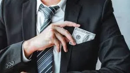 Resources Hub - CEO Fraud: How Scammers Impersonate & How to Prevent?